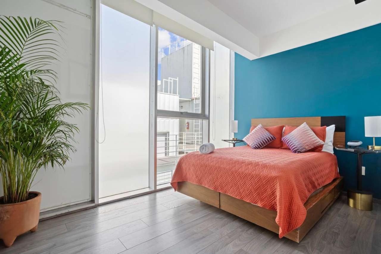 70-ph 2br Roma Notre Penthouse Dplx Private Roof Apartment